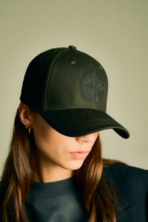 Simple Baseball Cap made of Pure Cotton in Black