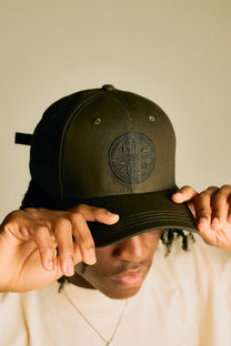 Simple Baseball Cap made of Pure Cotton in Black